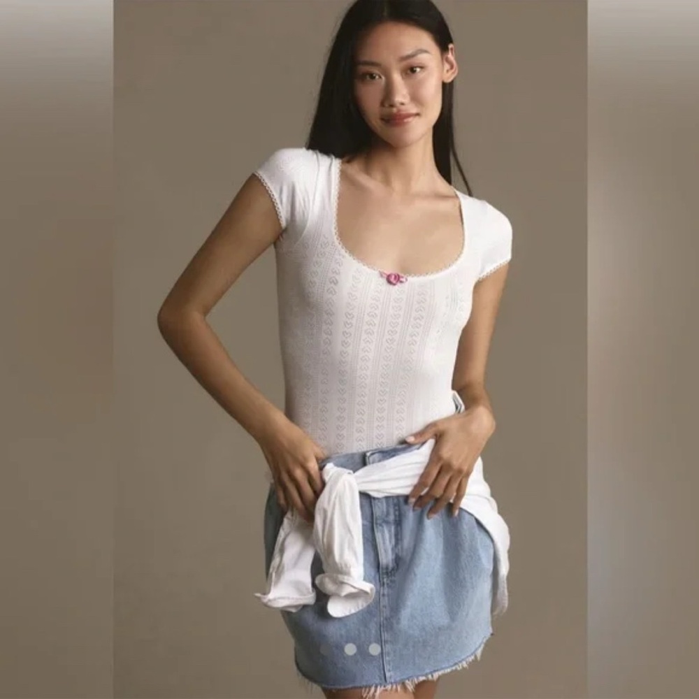 Anthropologie White Seamless Pointelle Heart Bodysuit large / XL